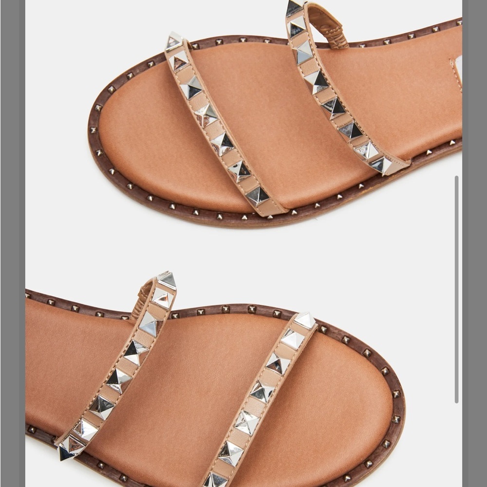 Steve Madden travel tan rockstud sandals — 6 - Picture 4 of 9
